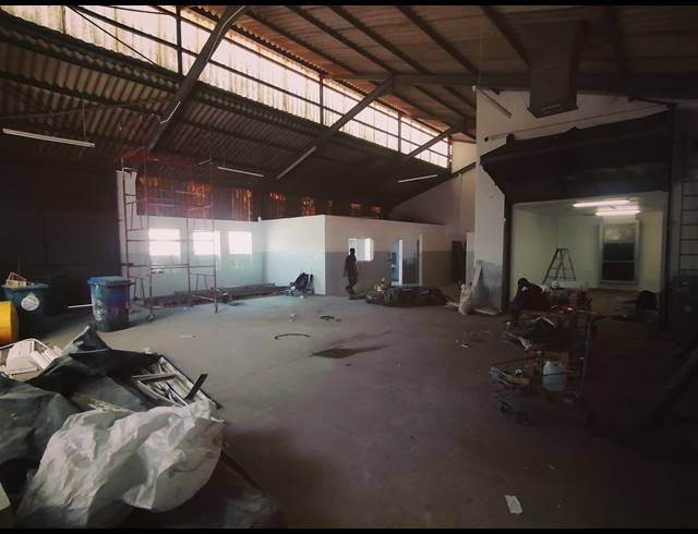 255M² WAREHOUSE TO LET IN BELLVILLE CENTRAL